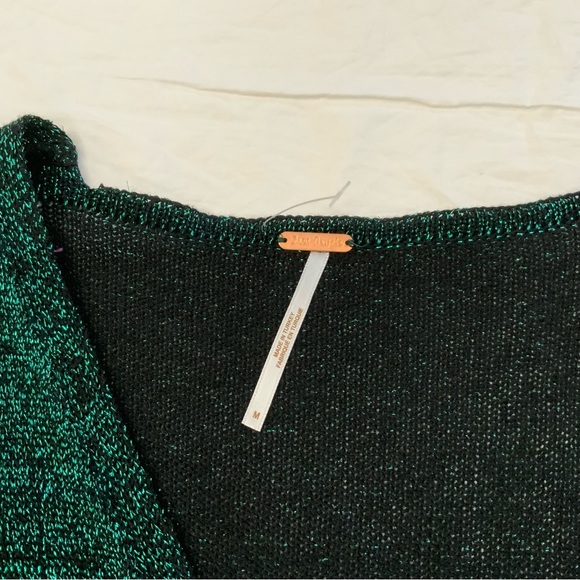 Free People Emerald Green Emmaline Metallic Cardigan Sweater Size Medium
New - Picture 5 of 12